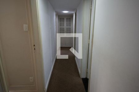 Apartamento à venda com 256m², 4 quartos e 1 vaga Apartamento à venda com 256m², 4 quartos e 1 vagaCorredor