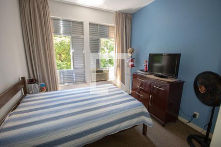 Apartamento à venda com 256m², 4 quartos e 1 vaga Apartamento à venda com 256m², 4 quartos e 1 vagaquarto 2