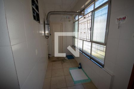 Apartamento à venda com 256m², 4 quartos e 1 vaga Apartamento à venda com 256m², 4 quartos e 1 vagaÁrea comum