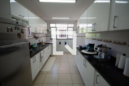 Apartamento à venda com 256m², 4 quartos e 1 vaga Apartamento à venda com 256m², 4 quartos e 1 vagaCozinha