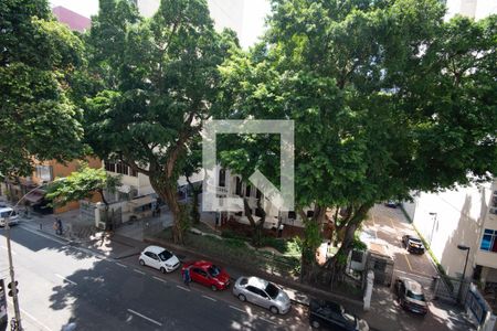 Apartamento à venda com 256m², 4 quartos e 1 vaga Apartamento à venda com 256m², 4 quartos e 1 vagaVista da Rua