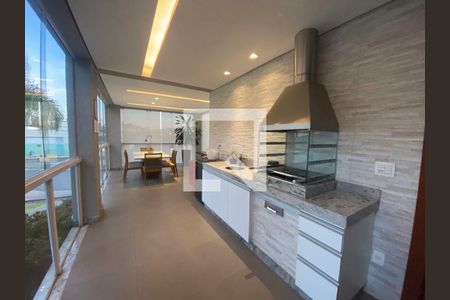 Casa à venda com 4 quartos, 387m² em Belvedere, Belo Horizonte