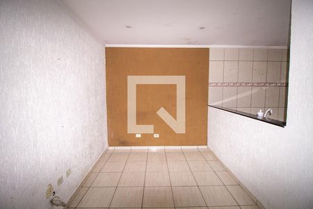 Sala de casa para alugar com 3 quartos, 70m² em Parque dos Bancários, São Paulo