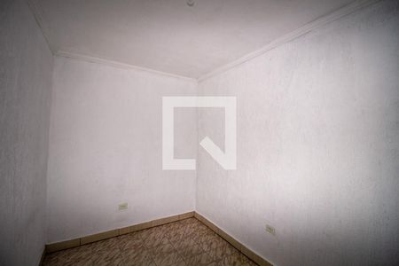 Quarto 1 de casa para alugar com 3 quartos, 70m² em Parque dos Bancários, São Paulo