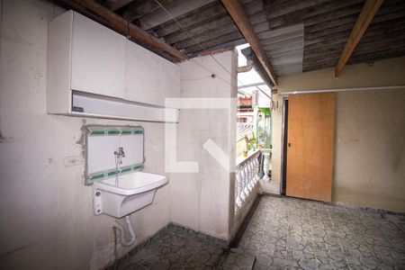 Casa para alugar com 70m², 3 quartos e sem vagaÁrea de Serviço