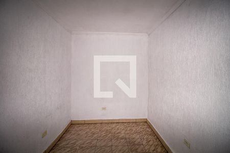 Quarto 1 de casa para alugar com 3 quartos, 70m² em Parque dos Bancários, São Paulo