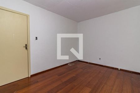 Dormitório de apartamento à venda com 2 quartos, 70m² em Cavalhada, Porto Alegre