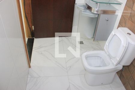 Casa para alugar com 113m², 2 quartos e 1 vagaBanheiro da Suíte