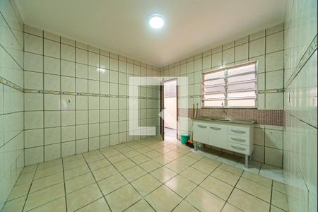 Casa à venda com 100m², 3 quartos e 2 vagasCozinha 