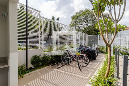 Bicicletário de apartamento para alugar com 1 quarto, 30m² em Jardim da Glória, São Paulo