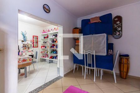 Casa à venda com 400m², 3 quartos e 2 vagasSala