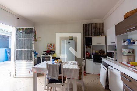 Casa à venda com 400m², 3 quartos e 2 vagasQuarto 4