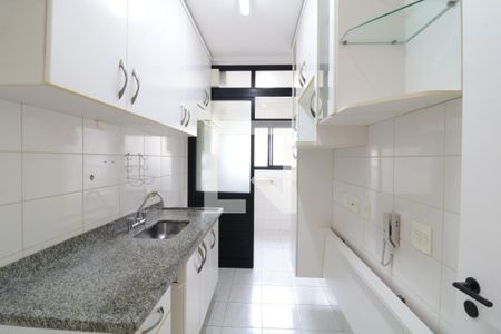 Apartamento para alugar com 68m², 2 quartos e 2 vagasCozinha 
