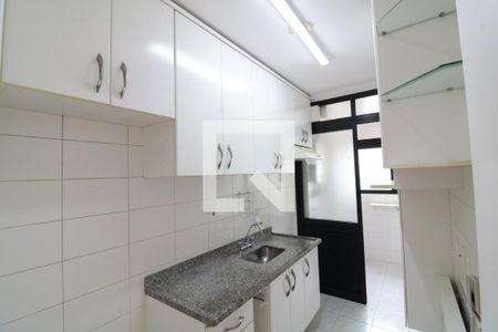 Apartamento para alugar com 68m², 2 quartos e 2 vagasCozinha 