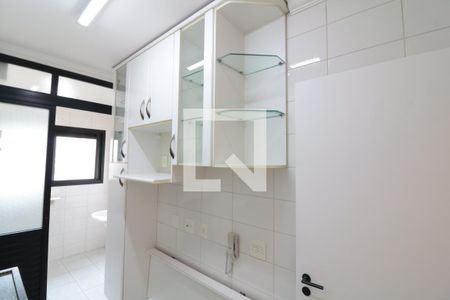 Apartamento para alugar com 68m², 2 quartos e 2 vagasCozinha 