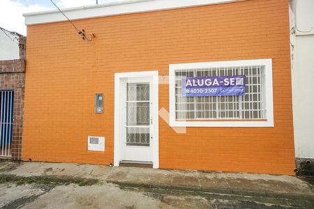 Casa para alugar com 56m², 1 quarto e sem vagaFachada