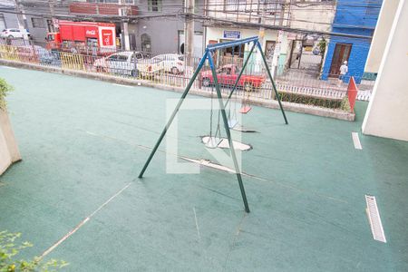 Apartamento à venda com 60m², 2 quartos e sem vagaÁrea Comum - Playground