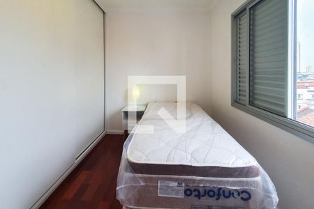Apartamento à venda com 74m², 2 quartos e 1 vagaQuarto 2