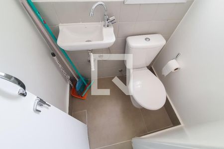 Apartamento à venda com 74m², 2 quartos e 1 vagaBanheiro de Serviço
