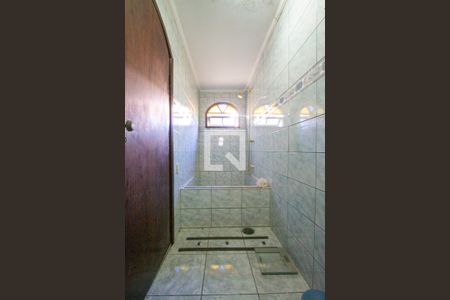 Casa à venda com 330m², 3 quartos e 5 vagas Casa à venda com 330m², 3 quartos e 5 vagasBanheiro da Suíte