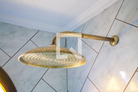 Casa à venda com 330m², 3 quartos e 5 vagas Casa à venda com 330m², 3 quartos e 5 vagasBanheiro 1