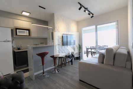 Sala de apartamento para alugar com 2 quartos, 62m² em Vila Anastácio, São Paulo