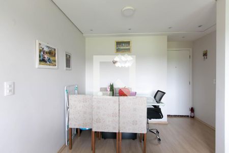 Sala de apartamento para alugar com 2 quartos, 45m² em Itaquera, São Paulo