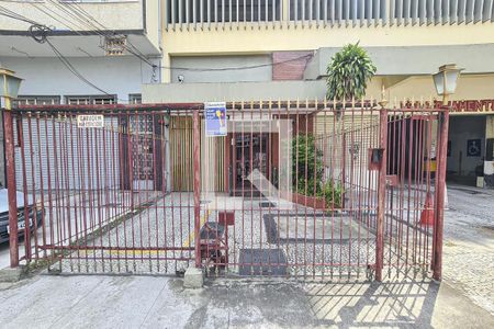 Apartamento à venda com 95m², 2 quartos e 1 vagaFachada do Prédio placa