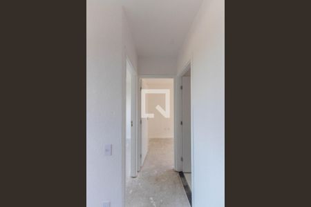 Corredor Quartos e Banheiro de apartamento para alugar com 2 quartos, 40m² em Jardim Petrópolis, Cotia