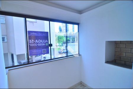 Sacada de apartamento para alugar com 3 quartos, 119m² em Harmonia, Canoas