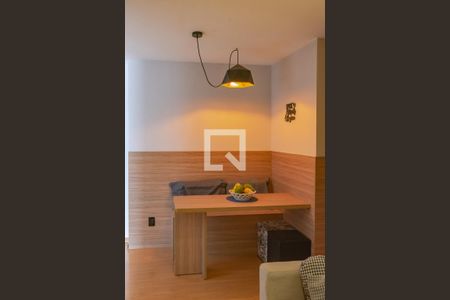 Sala de apartamento à venda com 2 quartos, 44m² em Fundação da Casa Popular, Campinas