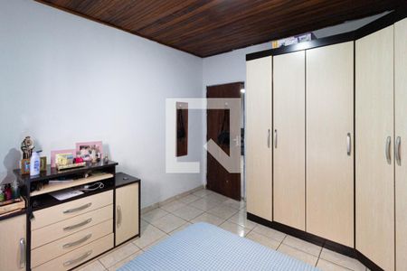Quarto 1 de casa à venda com 4 quartos, 200m² em Santo Antônio, Osasco
