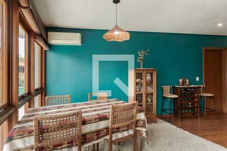 Sala de apartamento à venda com 3 quartos, 279m² em Petrópolis, Porto Alegre