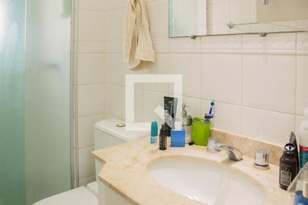 Apartamento à venda com 118m², 3 quartos e 3 vagas Apartamento à venda com 118m², 3 quartos e 3 vagasBanheiro da Suíte 1