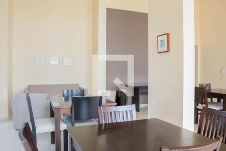 Apartamento à venda com 118m², 3 quartos e 3 vagas Apartamento à venda com 118m², 3 quartos e 3 vagasSalão de Festas