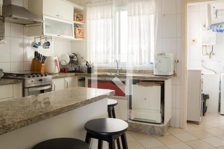 Apartamento à venda com 118m², 3 quartos e 3 vagas Apartamento à venda com 118m², 3 quartos e 3 vagasCozinha