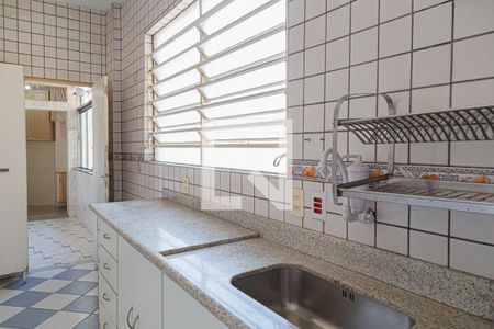 Apartamento à venda com 118m², 2 quartos e sem vagaCozinha
