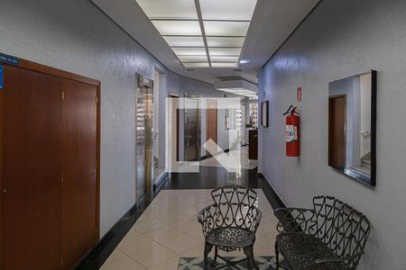 Apartamento à venda com 118m², 2 quartos e sem vagaHall social