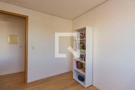 Quarto 1 de apartamento para alugar com 2 quartos, 65m² em Jardim do Salso, Porto Alegre