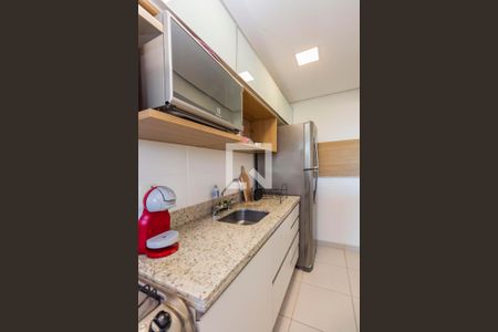 Apartamento para alugar com 65m², 2 quartos e 1 vagaCozinha com churrasqueira