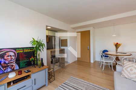 Sala de apartamento para alugar com 2 quartos, 65m² em Jardim do Salso, Porto Alegre