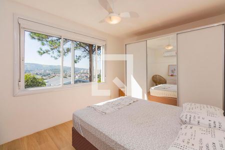 Suíte de apartamento para alugar com 2 quartos, 65m² em Jardim do Salso, Porto Alegre