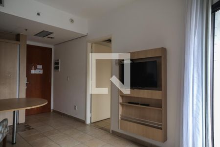 Sala de apartamento para alugar com 1 quarto, 45m² em Boqueirão, Santos