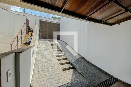 Casa à venda com 400m², 3 quartos e 7 vagasGaragem
