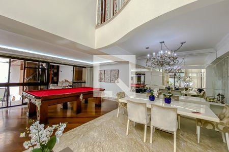 Casa à venda com 400m², 3 quartos e 7 vagasSala