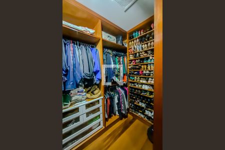 Casa à venda com 400m², 3 quartos e 7 vagasCloset da Suite 3