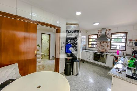 Casa à venda com 400m², 3 quartos e 7 vagasCozinha