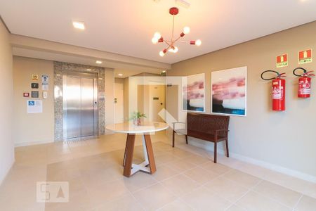 Studio à venda com 27m², 1 quarto e sem vaga Studio à venda com 27m², 1 quarto e sem vagaHall