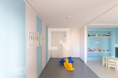 Studio à venda com 27m², 1 quarto e sem vaga Studio à venda com 27m², 1 quarto e sem vagaBrinquedoteca