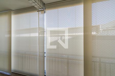 Apartamento à venda com 68m², 2 quartos e 1 vaga Apartamento à venda com 68m², 2 quartos e 1 vagaVista do Quarto 1 (Varanda comum a sala)